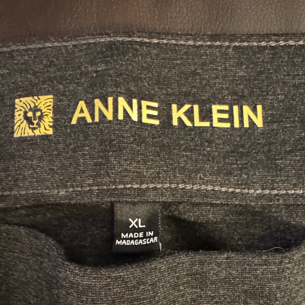 Anne Klein Charcoal ponte knit pants leggings with sliming front seams size XL